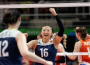 熊猫体育中国App-绿茵与硬木的夜晚，当意甲焦点战遇见詹姆斯时刻