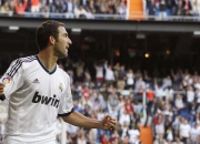 熊猫体育app-楚阿梅尼惊天远射定乾坤，亚特兰大对阵爱尔兰一役提前失去悬念