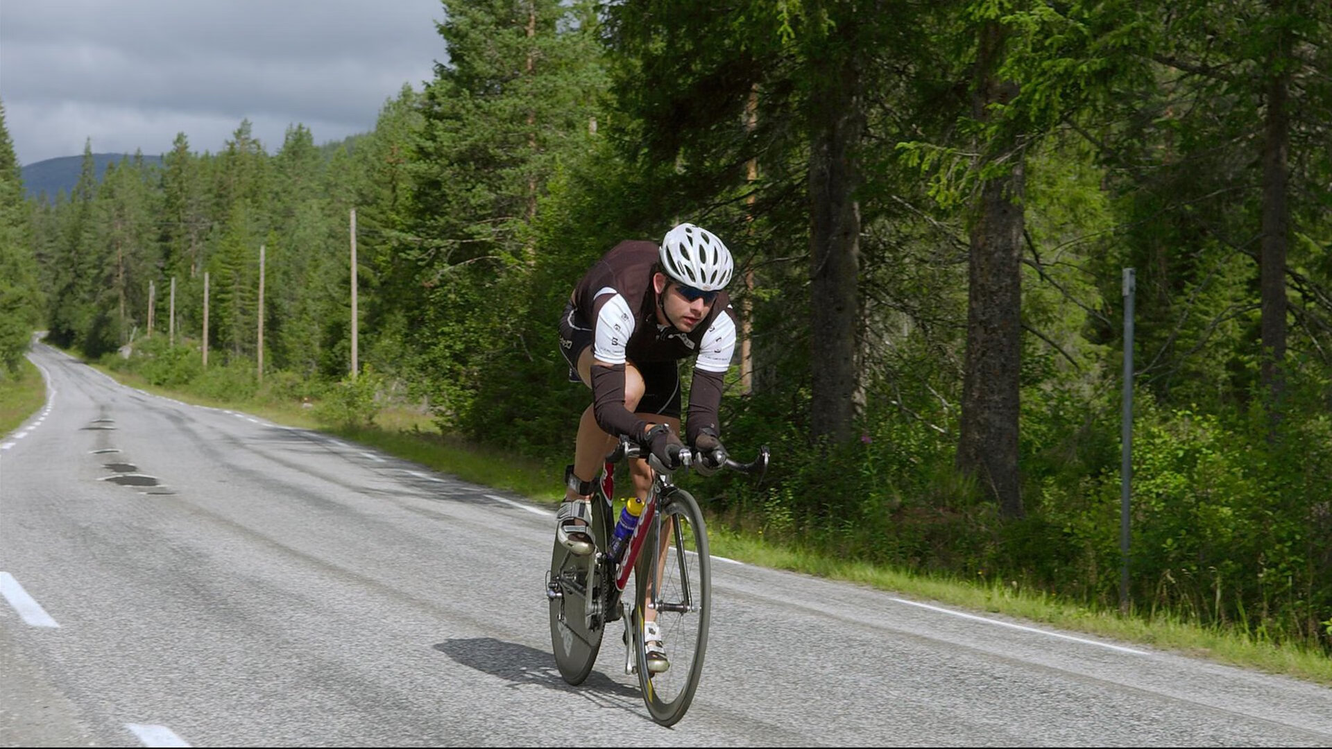 从尼日利亚到摩纳哥，姆巴佩惊艳四座的青春风暴